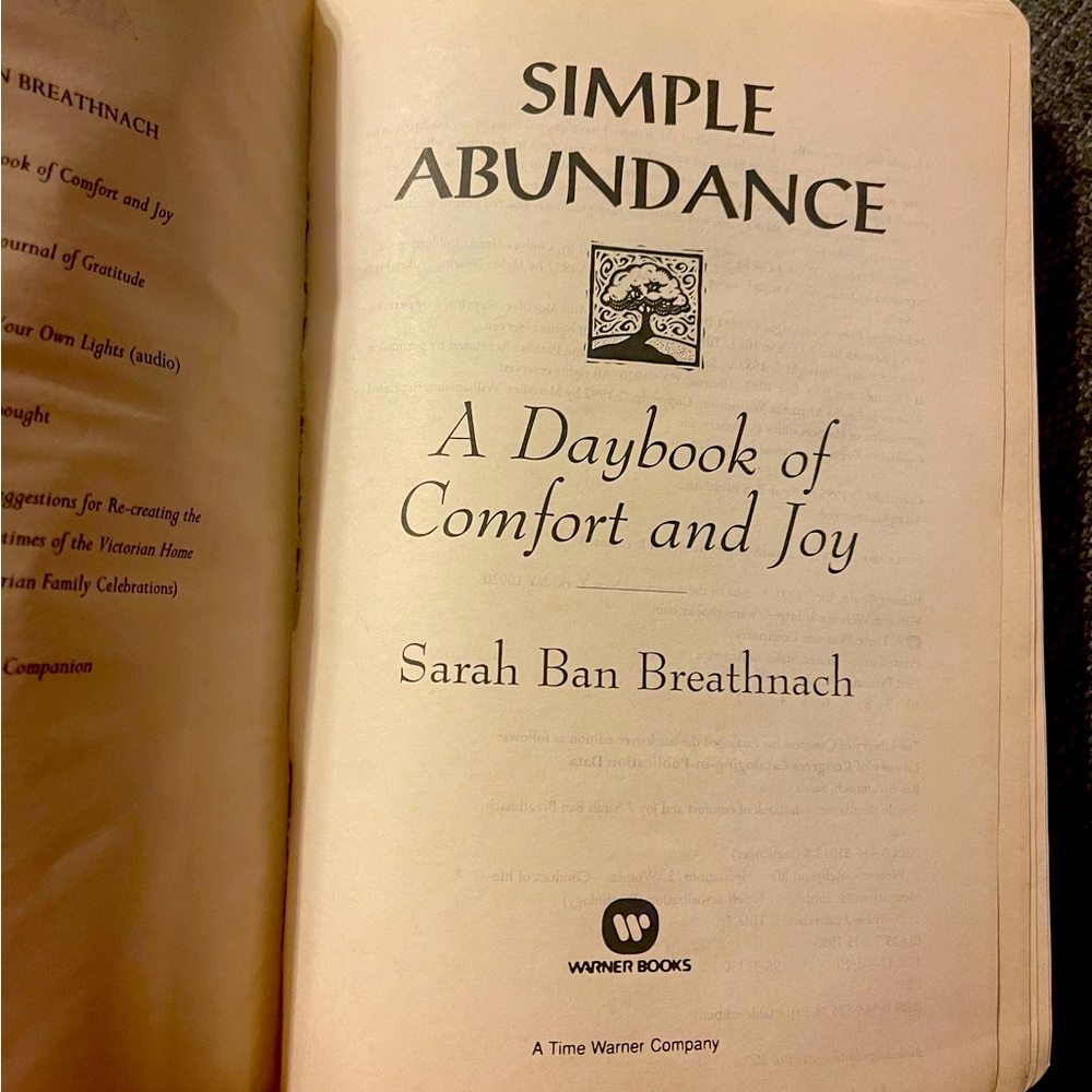 Simple Abundance: A Daybook of Comfort and Joy: NEW!